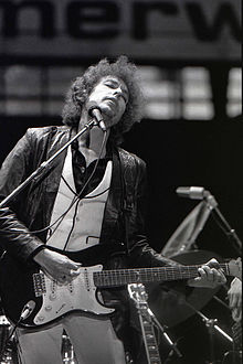 Bob Dylan was one of the biggest influences on Smith's musical career