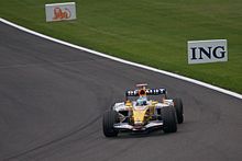 Alonso driving for Renault at the 2008 Belgian Grand Prix
