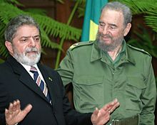 Castro meeting with center-left Brazilian President Lula da Silva, a significant "Pink Tide" leader.
