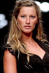 Bündchen in 2006