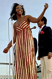 Knight and the Pips perform aboard the aircraft carrier USS Ranger on November 1, 1981.