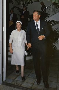 Meir with U.S. President John F. Kennedy, 27 December 1962.