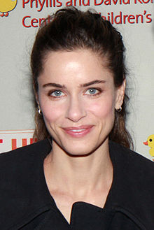 Amanda Peet