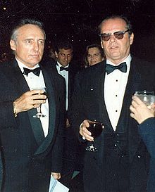 Nicholson (right) and Dennis Hopper at the 62nd Academy Awards, March 26, 1990