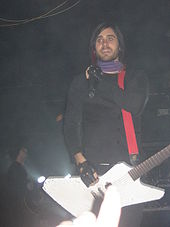 Leto performing in Charlotte, North Carolina in 2006