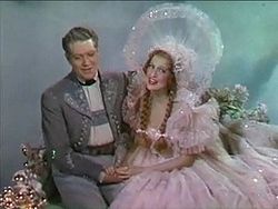 Eddy and MacDonald from the trailer for Sweethearts (1938)