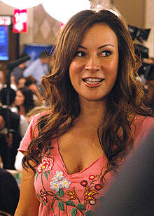 Jennifer Tilly