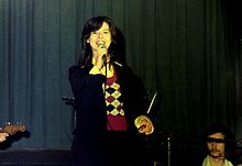 Linda Gail Lewis, touring with her brother, in 1977, in Ludwigshafen, Germany