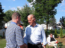 Biden campaigning at a Creston, Iowa house party, July 2007