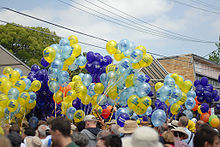 Electioneering balloons from the Liberal and Labor parties in Bennelong during the 2007 federal election.