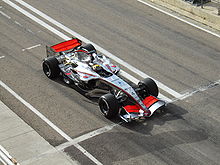 Montoya testing for McLaren in early 2006