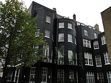 1 Curzon Square in 2012 showing flat on 4th floor, top-left