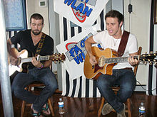 Kris Allen unplugged with Cale Mills, August 5, 2009