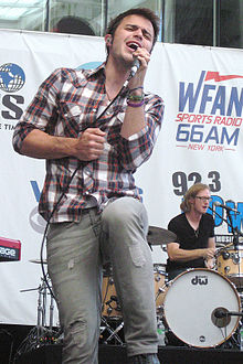 Kris Allen at Yankee Stadium, New York City, on June 26, 2010