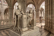 Memorial to Louis XVI and Marie Antoinette, sculptures by Edme Gaulle and Pierre Petitot in the Basilica of Saint-Denis.