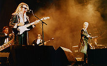 Lennox (far right) and David A. Stewart (left) performing as Eurythmics in 1987.