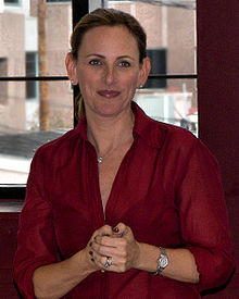 Matlin at the 2007 Texas Book Festival promoting one of her children's books