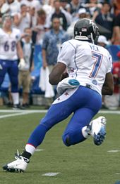 Vick at the 2006 Pro Bowl