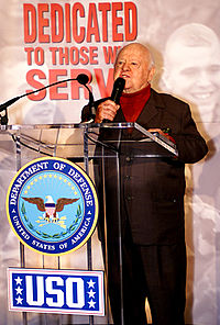 Actor Mickey Rooney speaks at the Pentagon in 2000 during a ceremony honoring the USO