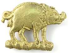 Bronze boar mount thought to have been worn by a supporter of Richard III[102]