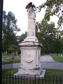 Johnson's gravesite at Frankfort Cemetery