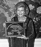 Hayworth receives National Screen Heritage Award in 1977