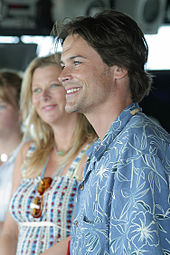 Lowe with wife Sheryl Berkoff in 2003