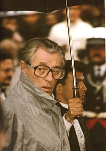 Mitchum at the 1991 Cannes Film Festival.