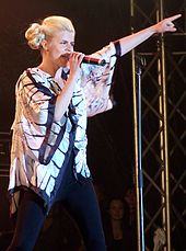 Robyn performing in Karlskrona, Sweden in 2005