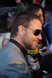 Crowe at London film premiere for State of Play, 21 April 2009