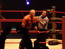 Steiner in a house show in TNA.