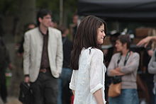 Gomez on location in Paris filming Monte Carlo, 2010