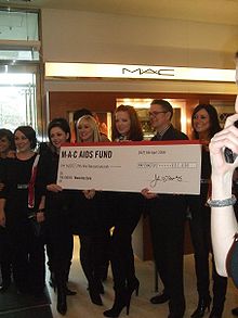 Shirley Manson donates £51,000 to Waverley Care on behalf of M•A•C AIDS Fund.