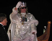 Kilmer reigning as Bacchus; parade in New Orleans during Mardi Gras in 2009