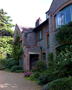 The front of Shaw's Corner as it stands today