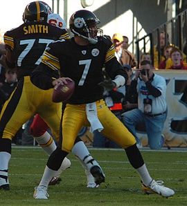 Roethlisberger drops back against Kansas City Chiefs in 2006. Steelers won 45-7.