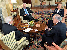 Netanyahu, Hillary Clinton, George J. Mitchell and Mahmoud Abbas at the start of the direct talks on 2 September 2010
