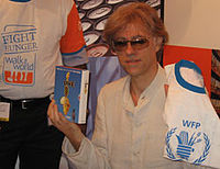 Geldof at a Live 8: DVD signing