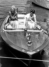 Brigitte Bardot and Sami Frey in Saint-Tropez,1963.