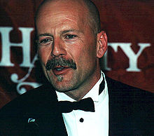 Willis after a ceremony where he was named Hasty Pudding Theatrical's Man of the Year in 2002