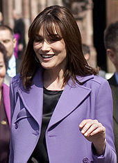 Bruni at the 2009 NATO summit, 4 April 2009.