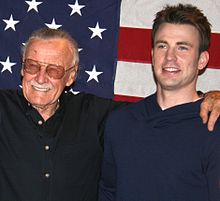 Evans with Stan Lee at the 2011 San Diego Comic-Con