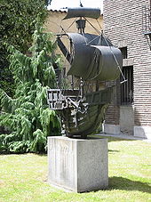 Replica of the Santa María, Columbus's flagship during his first voyage, at his Valladolid house.[77]