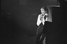 Bowie as The Thin White Duke at Maple Leaf Gardens, Toronto 1976