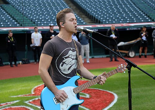 Hunter Hayes