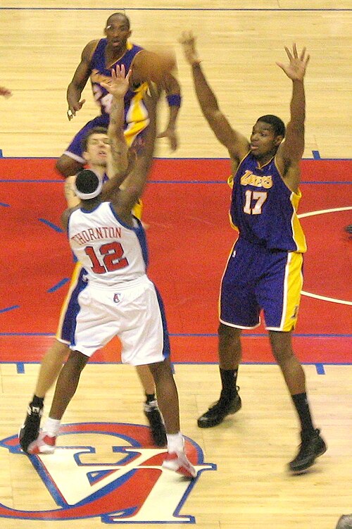 Andrew Bynum